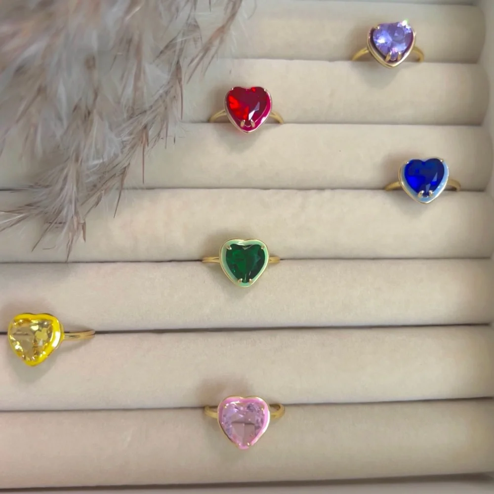 Amour Rings Collection - Picture 3 of 12